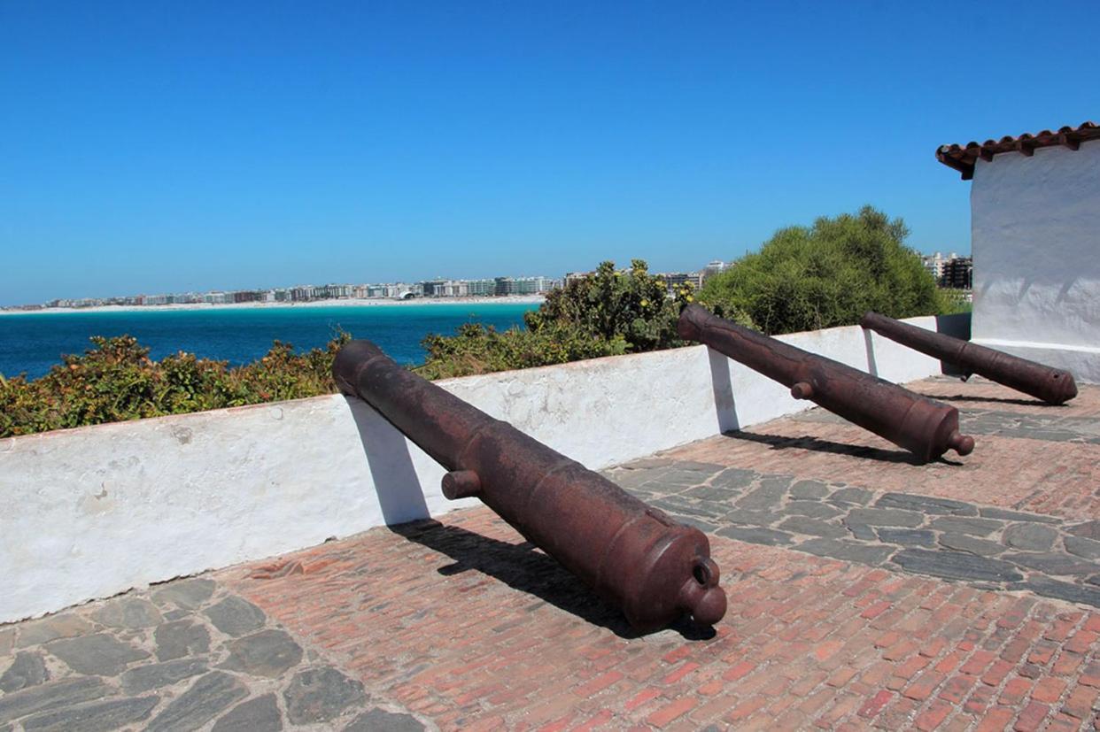 Hotel Marlen Cabo Frio Exteriör bild